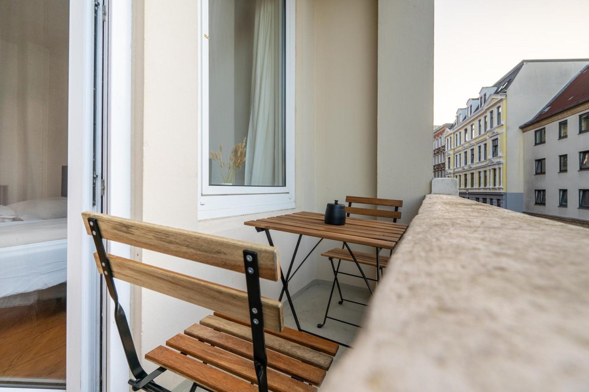 Grosses Apartment Mit 2 Balkonen Zentral Am Nordertor Flensburg Ngoại thất bức ảnh