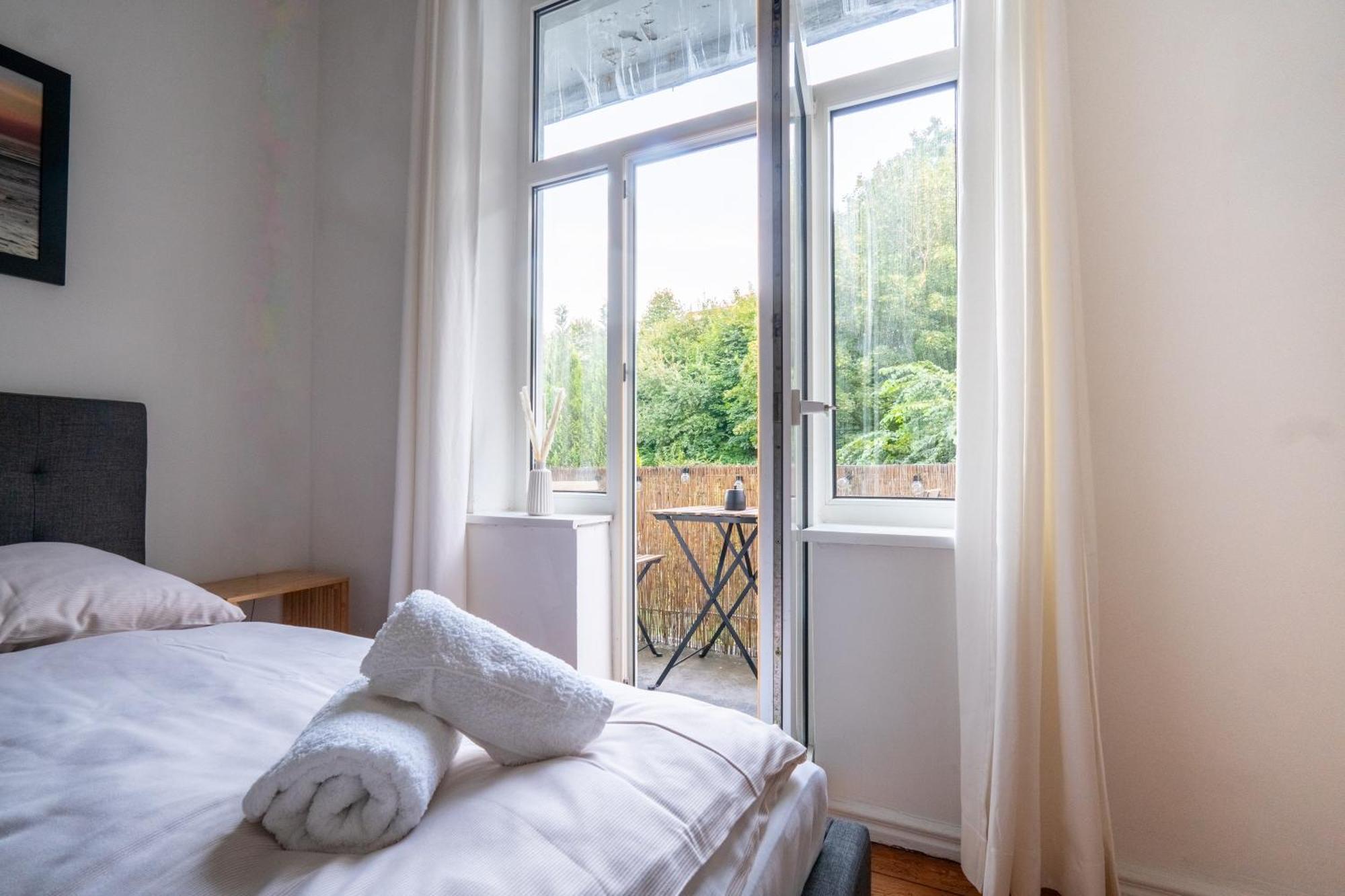 Grosses Apartment Mit 2 Balkonen Zentral Am Nordertor Flensburg Ngoại thất bức ảnh